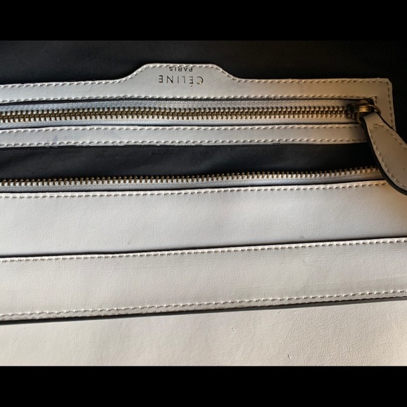 Celine white with black handles made with leather. - Picture 4 of 7